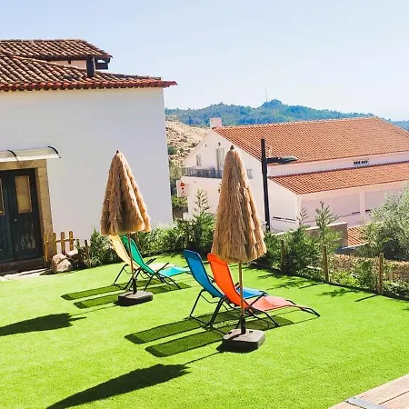 Lagarto Pintado Casa N'aldeia Ferienhaus Castelo Novo