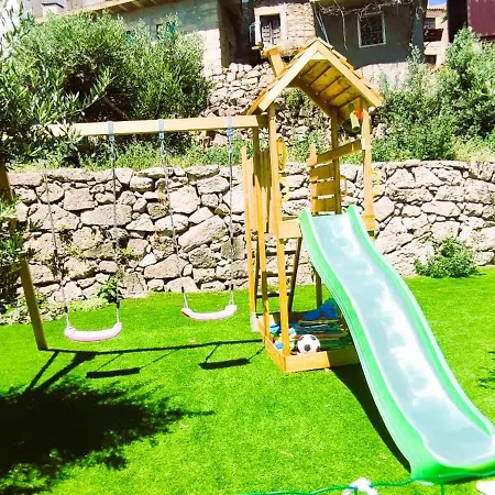 Lagarto Pintado Casa N'aldeia * Castelo Novo
