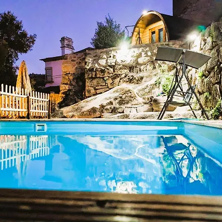 Hébergement de vacances Lagarto Pintado Casa N'aldeia Castelo Novo