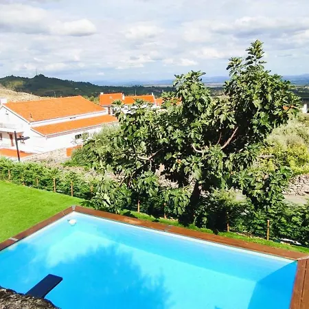 Vakantiehuis Lagarto Pintado Casa N'aldeia