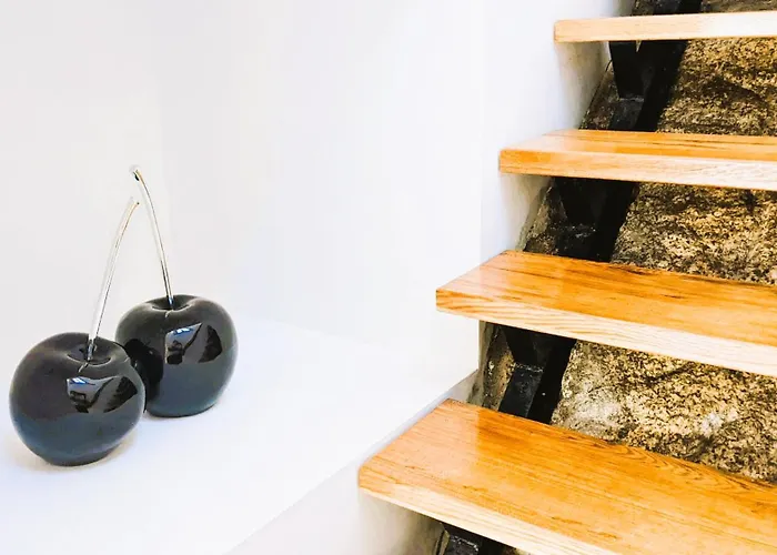 Lagarto Pintado Casa N'aldeia * Castelo Novo